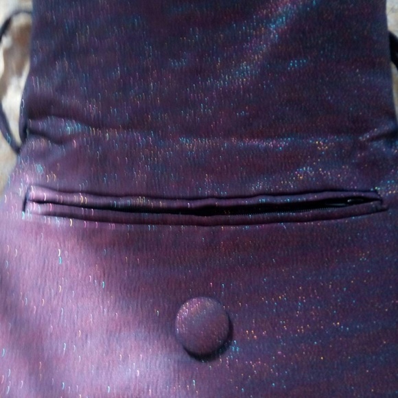 Purse - Picture 2 of 2